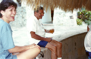 Illustration for article titled How Low Can Joe Paterno Go? What Coaches Do When They Hang Out